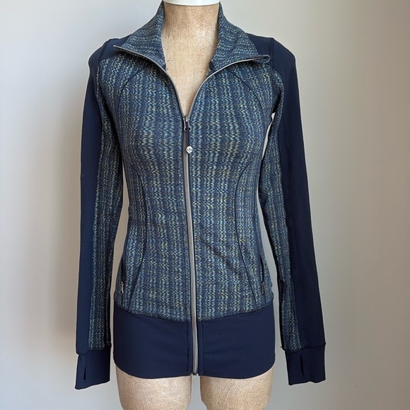 Lululemon Nice Asana Jacket Size 2 - Picture 2 of 6